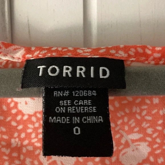 Torrid Peach floral Tank Top - Picture 2 of 4